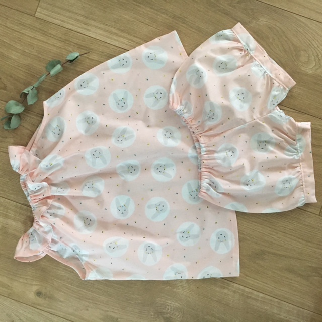 Pyjashort en tissu imprimé lapins rose et blanc Souris Grenadine